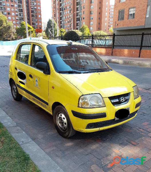 SOLICITO CONDUCTOR (A) TURNO LARGO TAXI BOGOTA