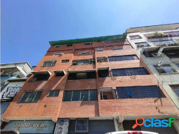 APARTAMENTO EN VENTA AV. BERMUDEZ, GUATIRE