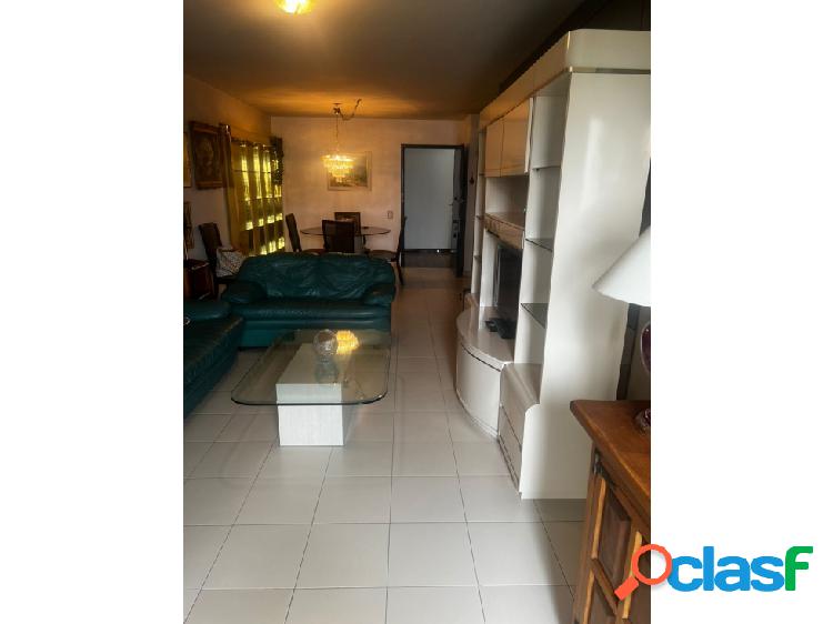 Alquilo apartamento 112m2 3h/2b/2p Los Palos Grandes 2549