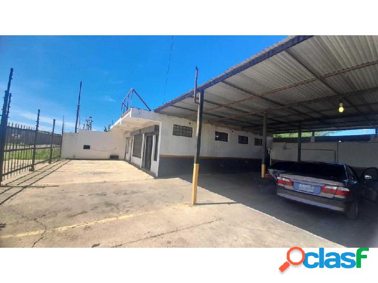 Local comercial ideal para venta repuestos