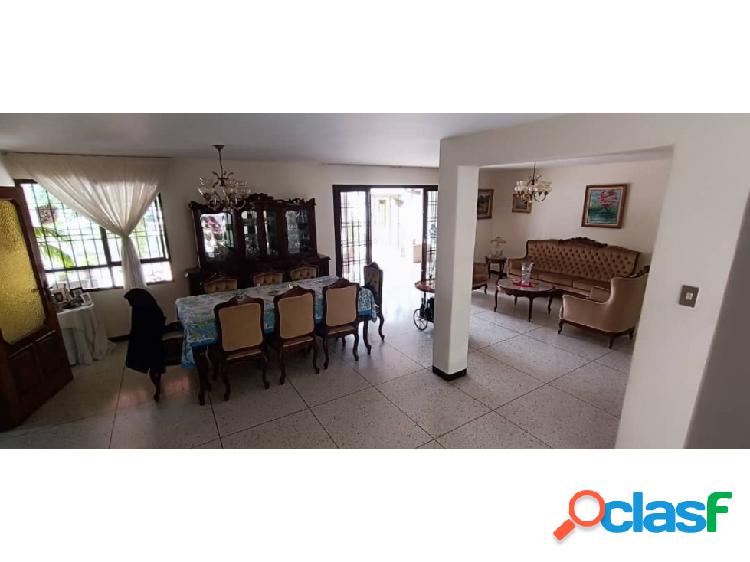 Vendo casa 506m2 7h/5b/5p Colinas de Santa Mónica 7738