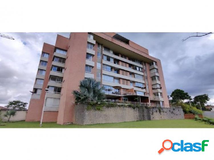 Venta PB con jardín y vista al Avila, Alto Hatillo